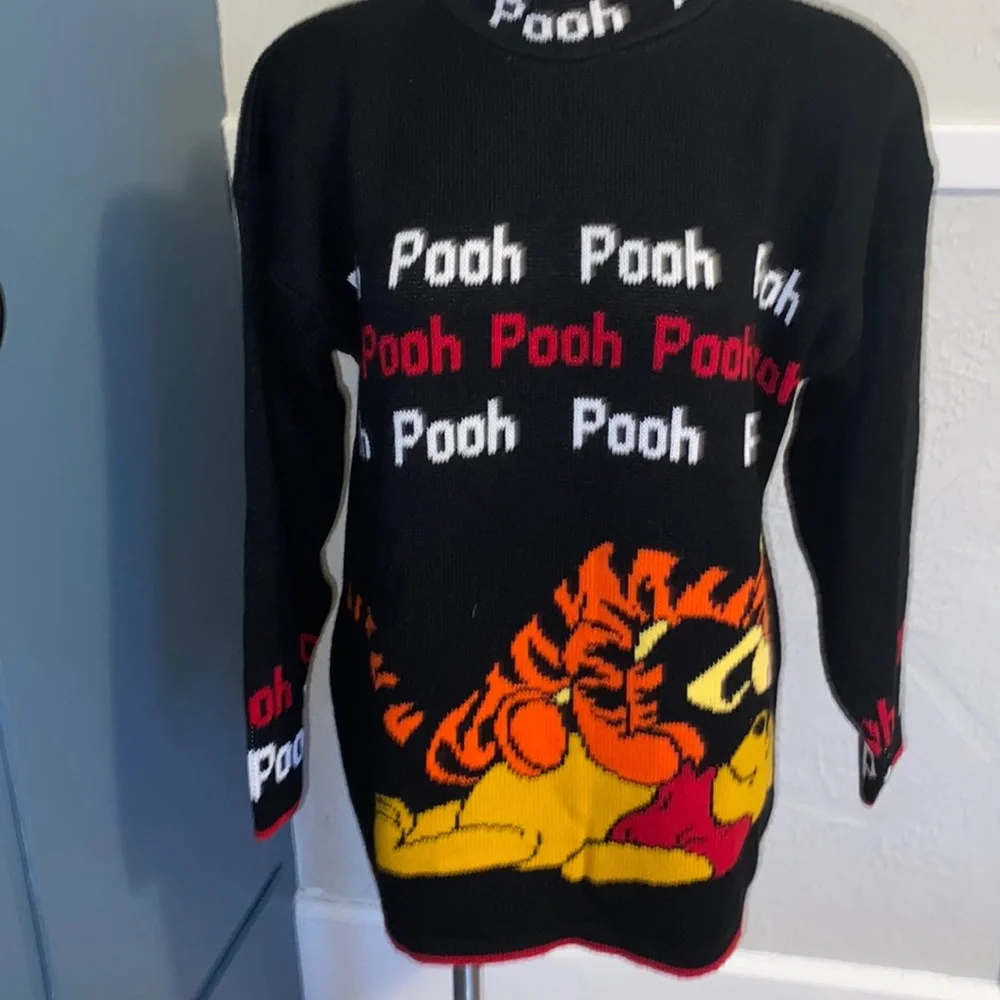 Mickey Mouse and Tigger sweater - Picture 1 of 8